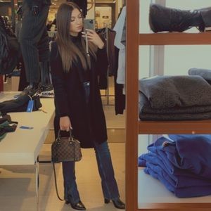 Meet your Posher, Anna. 🦋